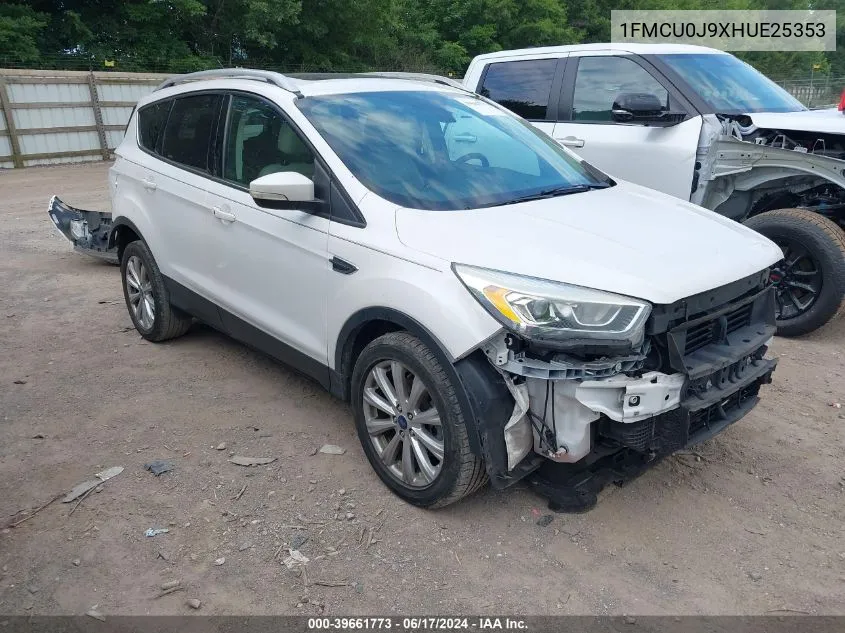 1FMCU0J9XHUE25353 2017 Ford Escape Titanium