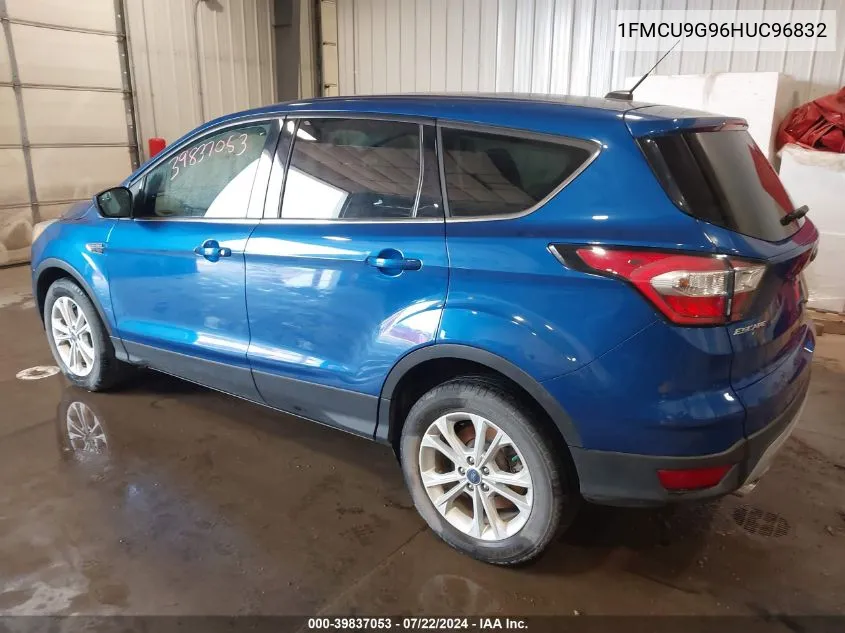 1FMCU9G96HUC96832 2017 Ford Escape Se