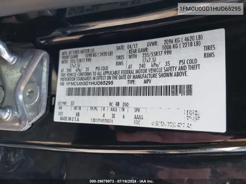 1FMCU0GD1HUD65295 2017 Ford Escape Se