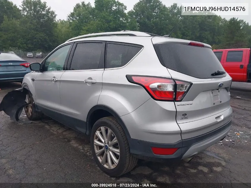 1FMCU9J96HUD14576 2017 Ford Escape Titanium