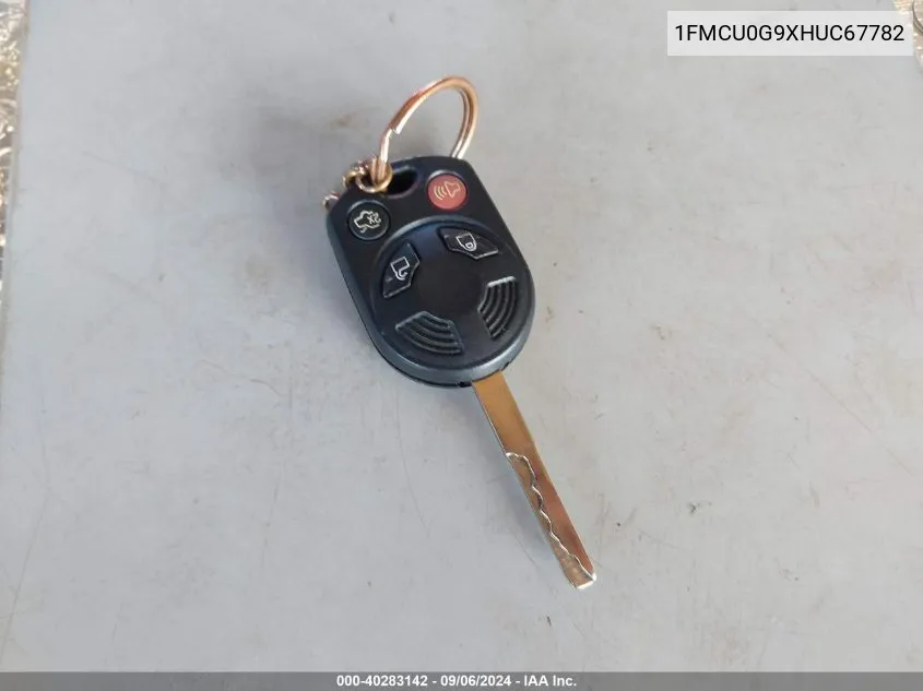 1FMCU0G9XHUC67782 2017 Ford Escape Se