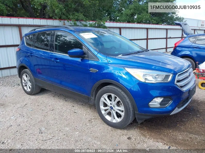 1FMCU0GD0JUB10935 2018 Ford Escape Se