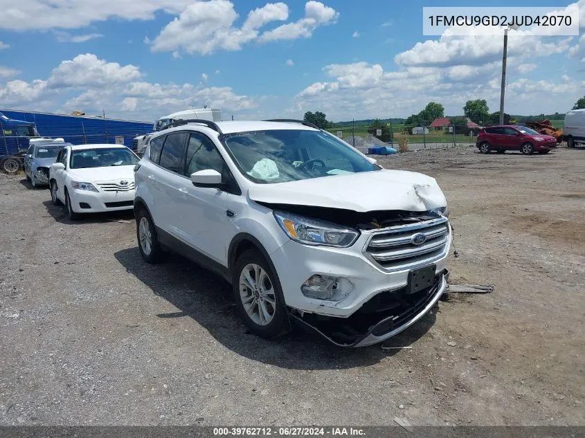 1FMCU9GD2JUD42070 2018 Ford Escape Se