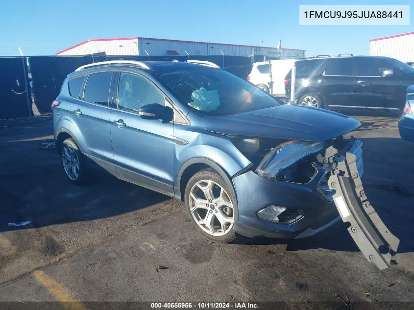 1FMCU9J95JUA88441 2018 Ford Escape Titanium