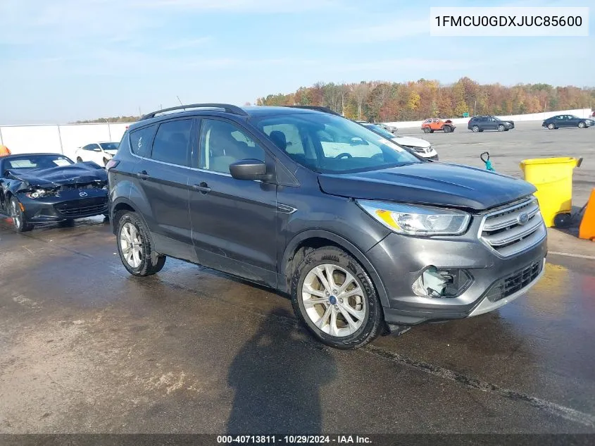 1FMCU0GDXJUC85600 2018 Ford Escape Se