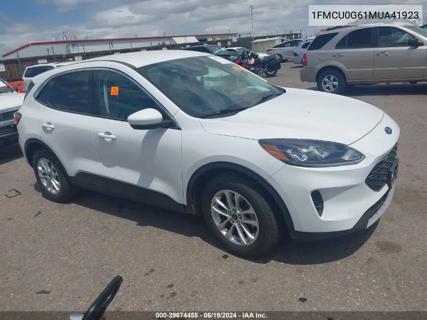 2021 Ford Escape Se VIN: 1FMCU0G61MUA41923 Lot: 39674455