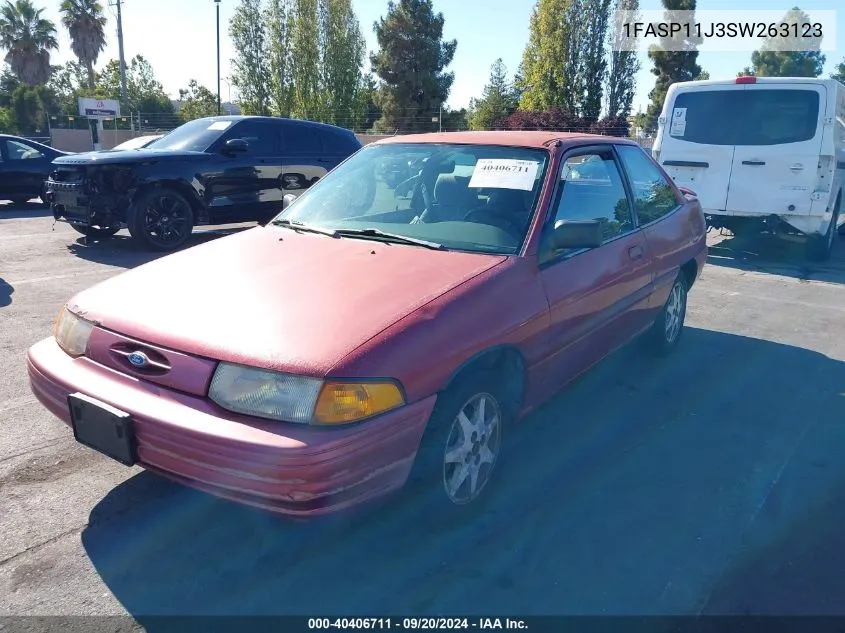 1995 Ford Escort Lx/Sport VIN: 1FASP11J3SW263123 Lot: 40406711