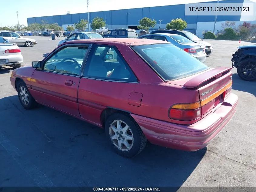 1995 Ford Escort Lx/Sport VIN: 1FASP11J3SW263123 Lot: 40406711