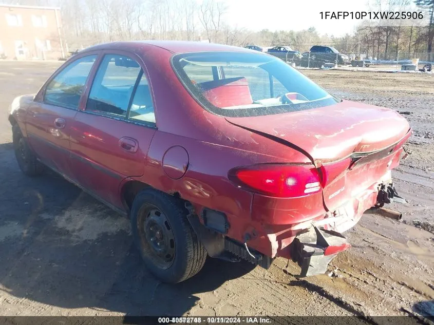 1999 Ford Escort Lx VIN: 1FAFP10P1XW225906 Lot: 40572748