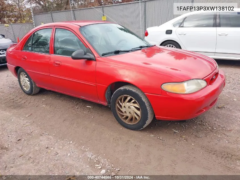 1999 Ford Escort Se VIN: 1FAFP13P3XW138102 Lot: 40744565