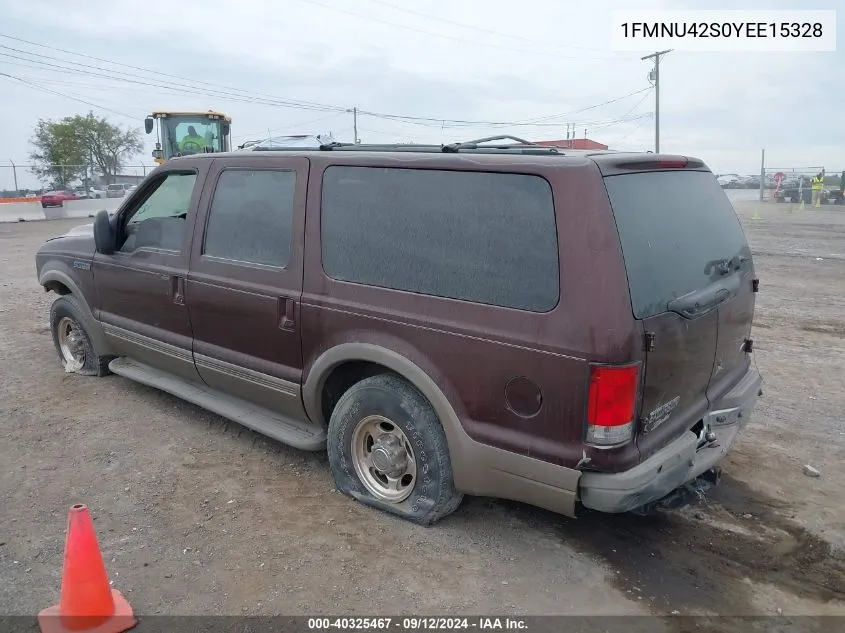 2000 Ford Excursion Limited VIN: 1FMNU42S0YEE15328 Lot: 40325467