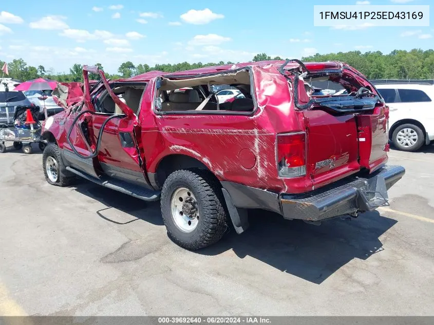 2005 Ford Excursion Xls/Xlt VIN: 1FMSU41P25ED43169 Lot: 39692640