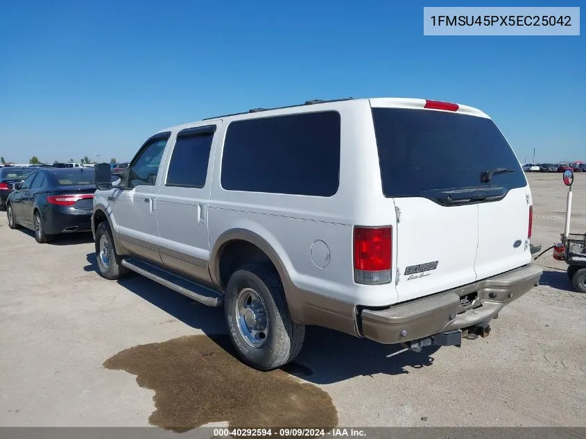 2005 Ford Excursion Eddie Bauer VIN: 1FMSU45PX5EC25042 Lot: 40292594