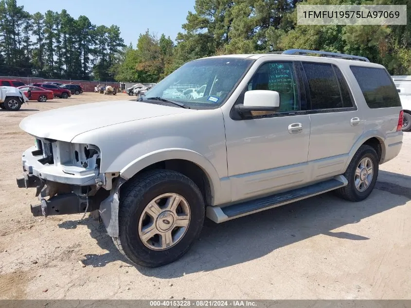 2005 Ford Expedition Limited VIN: 1FMFU19575LA97069 Lot: 40153228