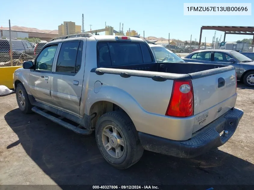 2003 Ford Explorer Sport Trac Xls/Xlt VIN: 1FMZU67E13UB00696 Lot: 40327806