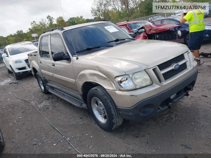 2004 Ford Explorer Sport Trac Adrenalin/Xls/Xlt VIN: 1FMZU77K64UA70768 Lot: 40433576