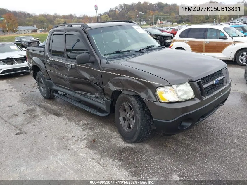 2005 Ford Explorer Sport Trac Adrenalin/Xls/Xlt VIN: 1FMZU77K05UB13891 Lot: 40859877