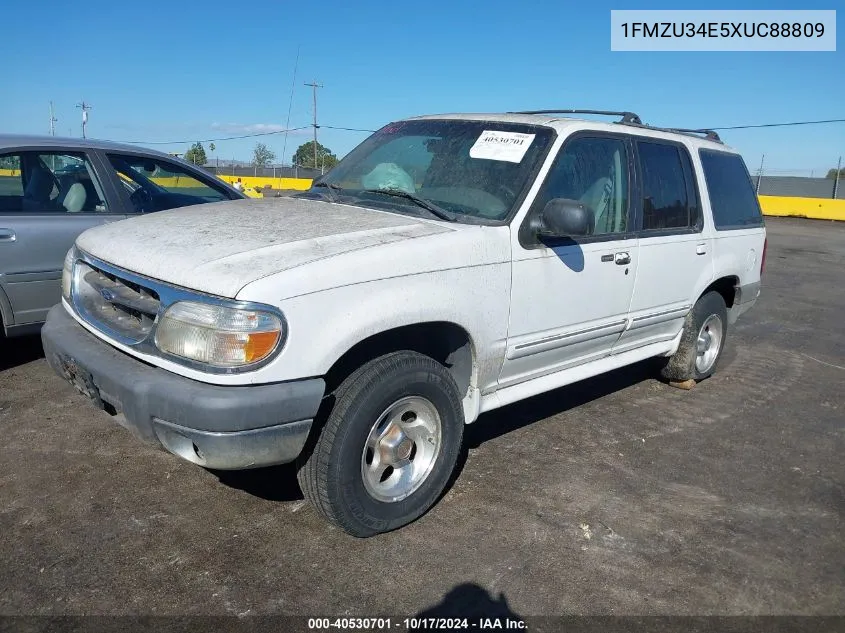 1999 Ford Explorer Eddie Bauer/Limited/Xlt VIN: 1FMZU34E5XUC88809 Lot: 40530701