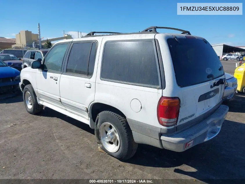 1999 Ford Explorer Eddie Bauer/Limited/Xlt VIN: 1FMZU34E5XUC88809 Lot: 40530701