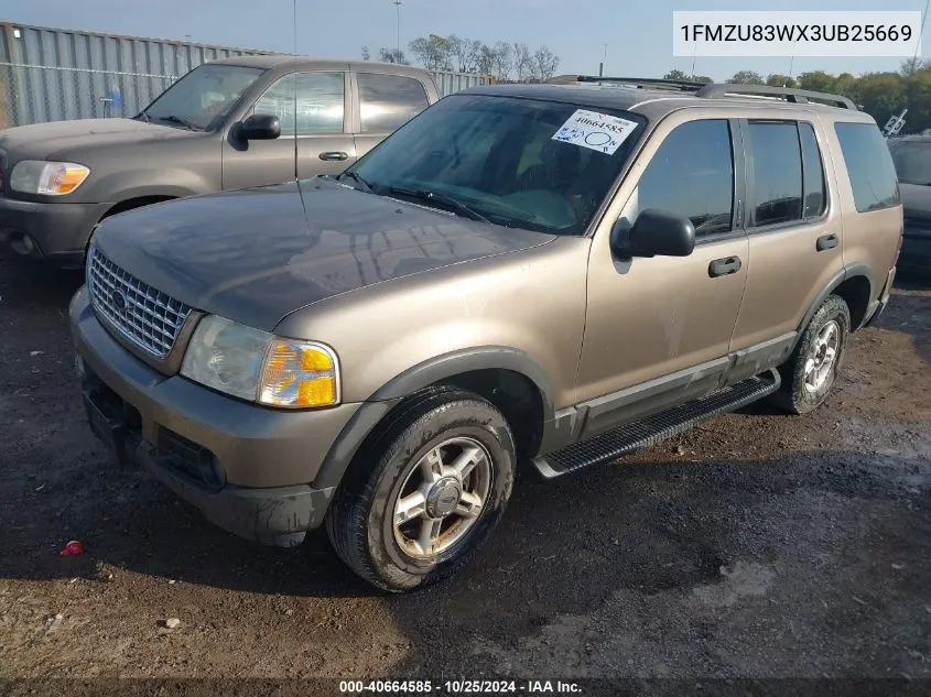 2003 Ford Explorer Xlt VIN: 1FMZU83WX3UB25669 Lot: 40664585