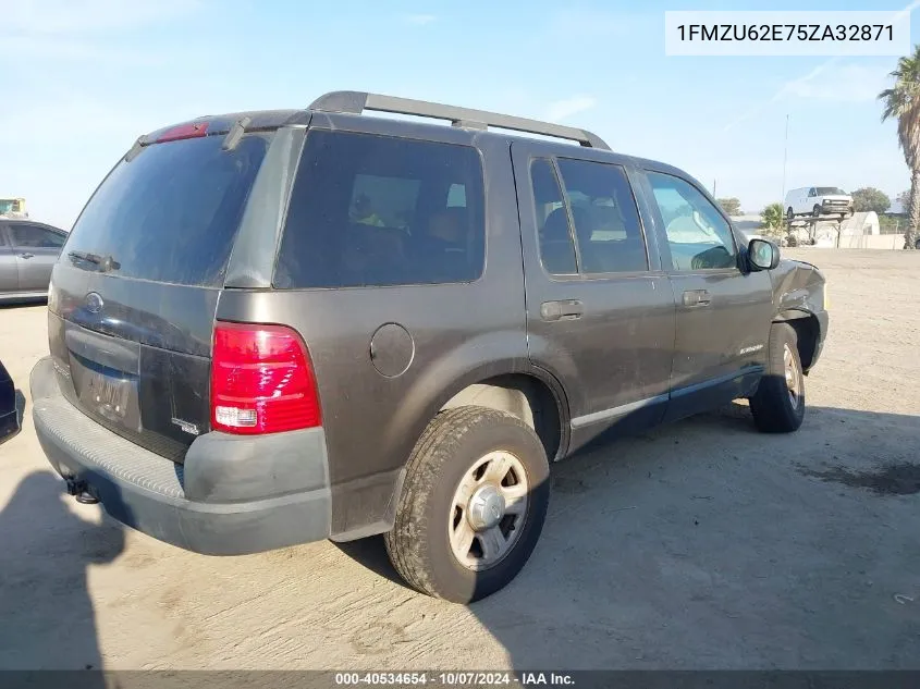 2005 Ford Explorer Xls/Xls Sport VIN: 1FMZU62E75ZA32871 Lot: 40534654