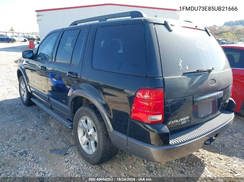 2005 Ford Explorer Xlt/Xlt Sport VIN: 1FMDU73E85UB21666 Lot: 40654203