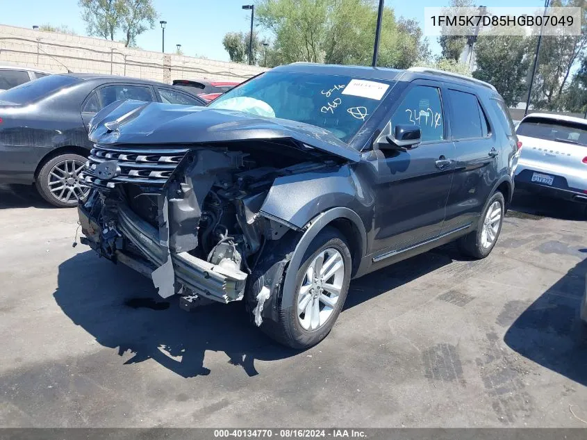 2017 Ford Explorer Xlt VIN: 1FM5K7D85HGB07049 Lot: 40134770