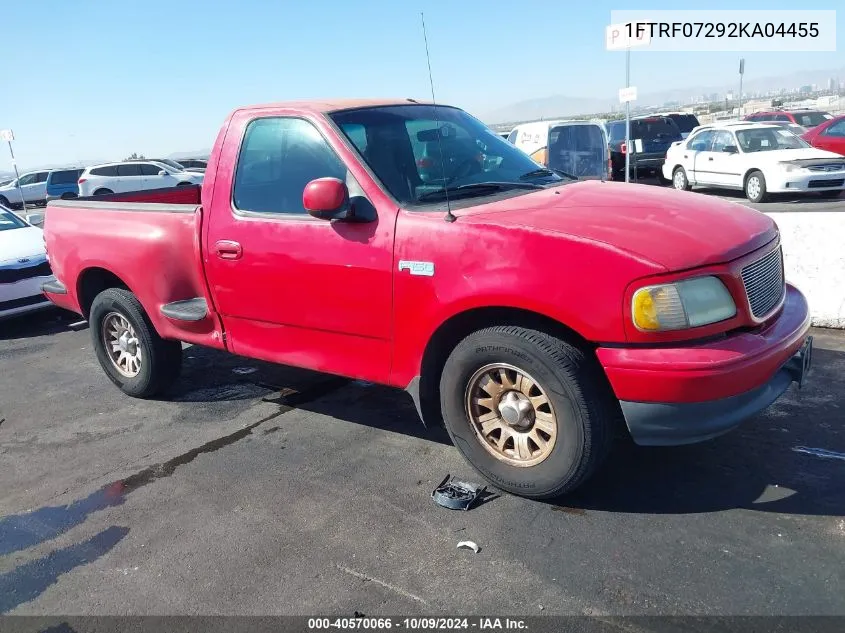 2002 Ford F-150 Xl/Xlt VIN: 1FTRF07292KA04455 Lot: 40570066