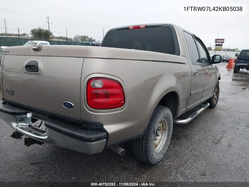 2002 Ford F-150 Lariat/Xlt VIN: 1FTRW07L42KB05038 Lot: 40752282