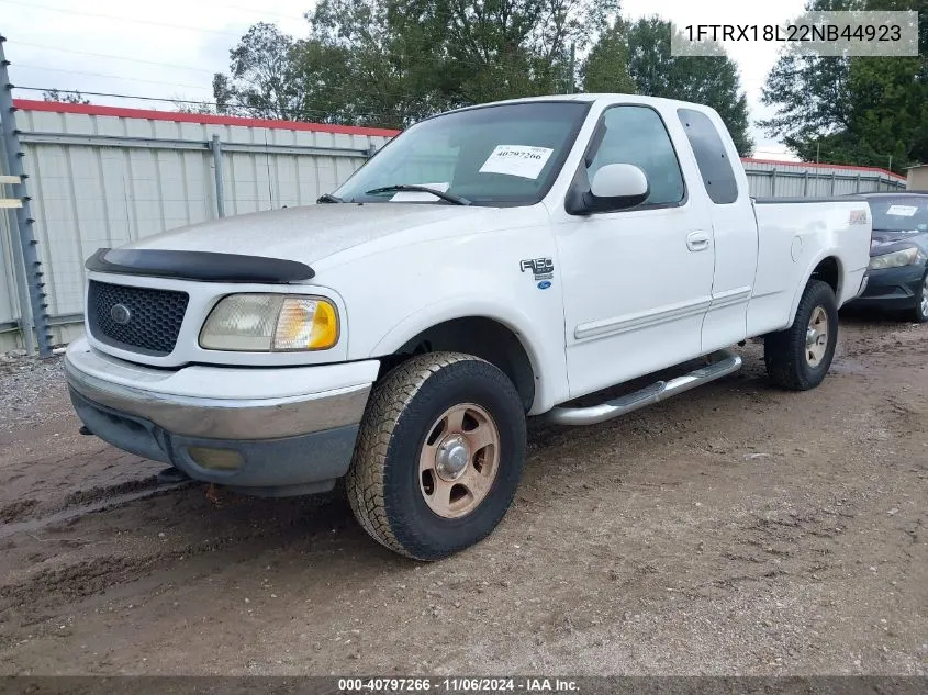 2002 Ford F-150 Lariat/Xl/Xlt VIN: 1FTRX18L22NB44923 Lot: 40797266