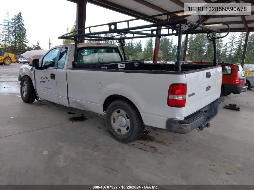 2005 Ford F-150 Stx/Xl/Xlt VIN: 1FTRF12285NA90678 Lot: 40707927