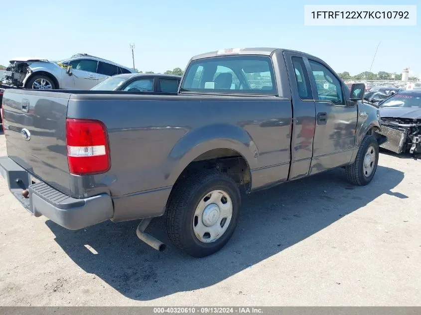 2007 Ford F-150 Stx/Xl/Xlt VIN: 1FTRF122X7KC10792 Lot: 40320610