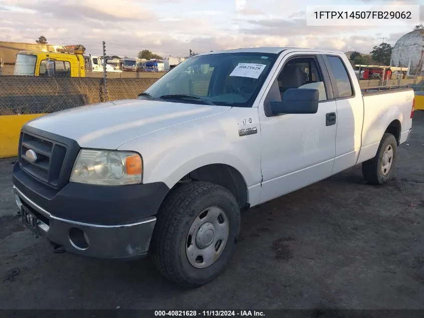 2007 Ford F-150 Fx4/Lariat/Xl/Xlt VIN: 1FTPX14507FB29062 Lot: 40821628