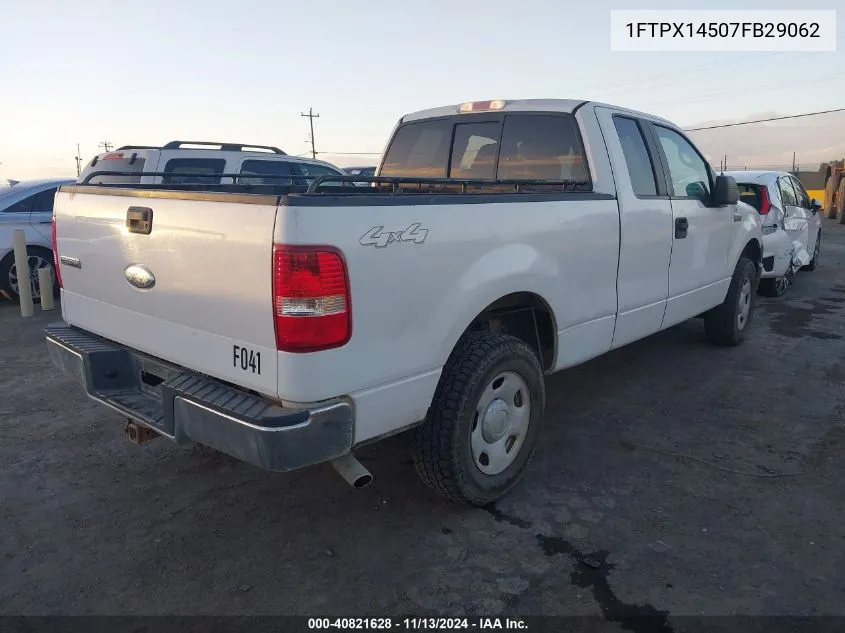 2007 Ford F-150 Fx4/Lariat/Xl/Xlt VIN: 1FTPX14507FB29062 Lot: 40821628