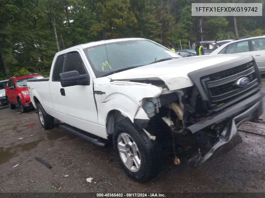 2013 Ford F-150 Xl VIN: 1FTFX1EFXDKG19742 Lot: 40355402