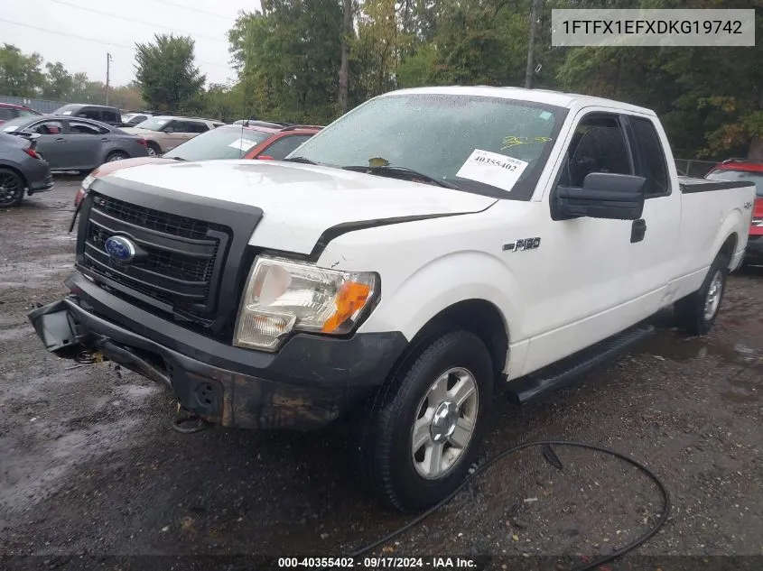 2013 Ford F-150 Xl VIN: 1FTFX1EFXDKG19742 Lot: 40355402