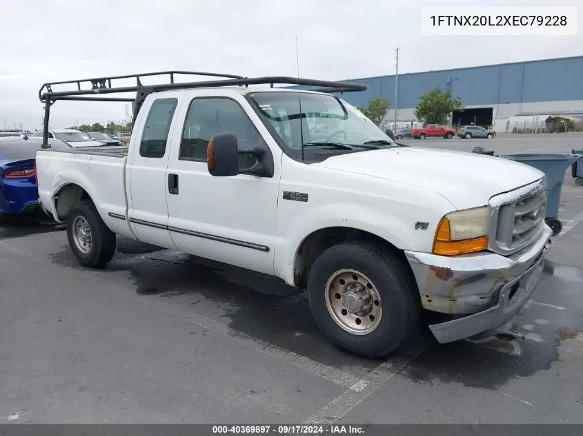 1999 Ford F-250 Lariat/Xl/Xlt VIN: 1FTNX20L2XEC79228 Lot: 40369897