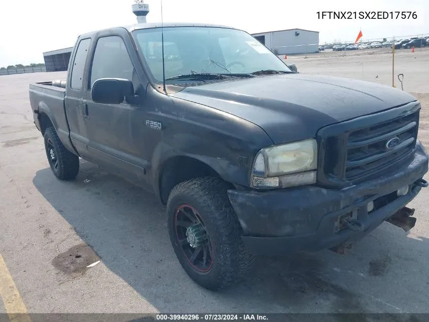 1FTNX21SX2ED17576 2002 Ford F-250 Lariat/Xl/Xlt