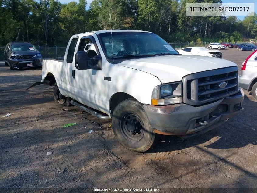 2004 Ford F-250 Lariat/Xl/Xlt VIN: 1FTNX20L94EC07017 Lot: 40173667