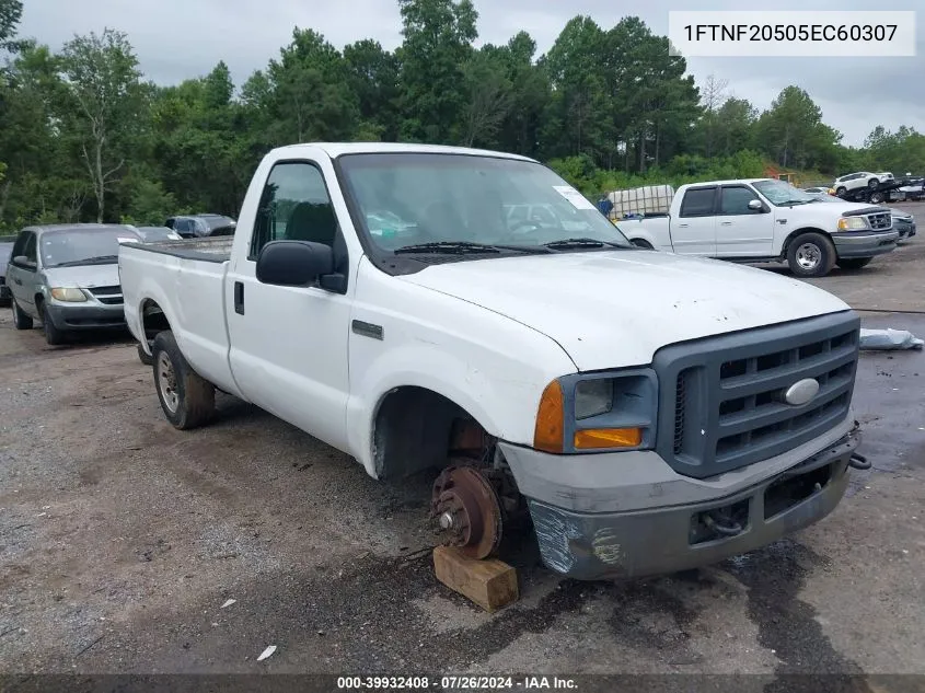 2005 Ford F-250 Xl/Xlt VIN: 1FTNF20505EC60307 Lot: 39932408