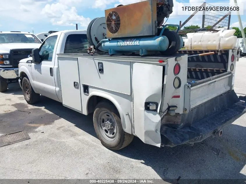 1FDBF2A69GEB98608 2016 Ford F-250 Xl