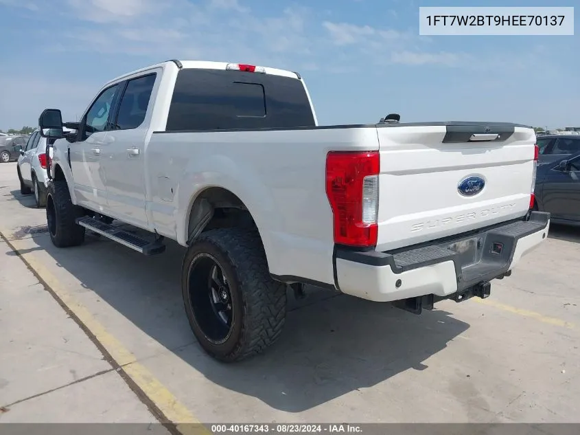 2017 Ford F-250 Lariat VIN: 1FT7W2BT9HEE70137 Lot: 40167343