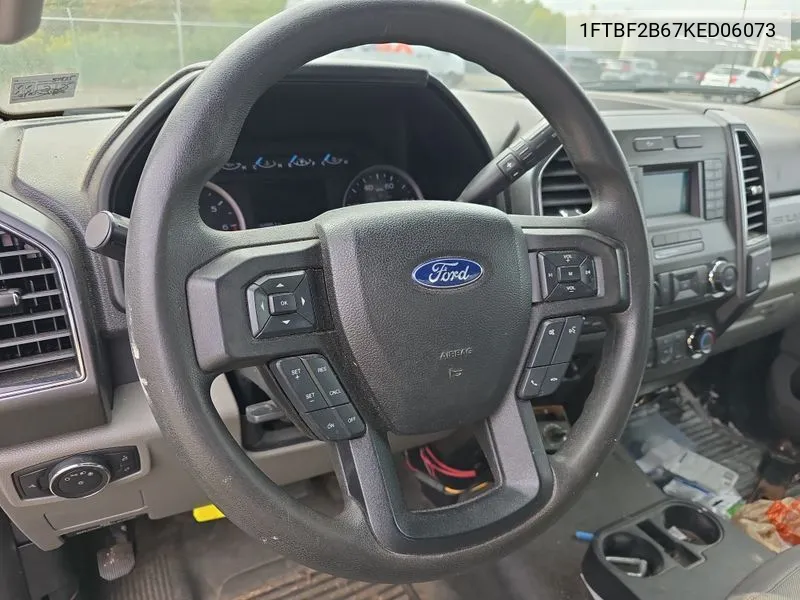 1FTBF2B67KED06073 2019 Ford F-250 Xlt