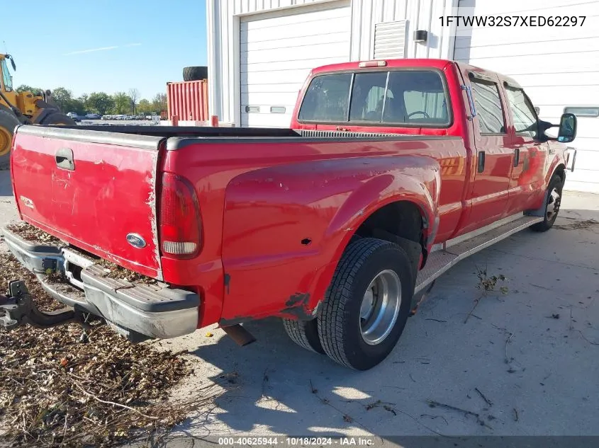 1999 Ford F-350 Lariat/Xl/Xlt VIN: 1FTWW32S7XED62297 Lot: 40625944