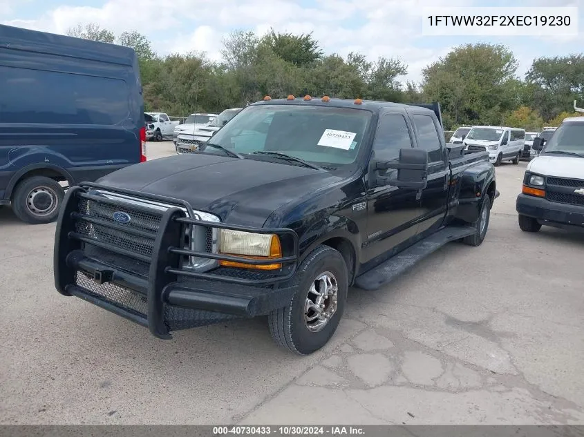 1999 Ford F-350 Lariat/Xl/Xlt VIN: 1FTWW32F2XEC19230 Lot: 40730433