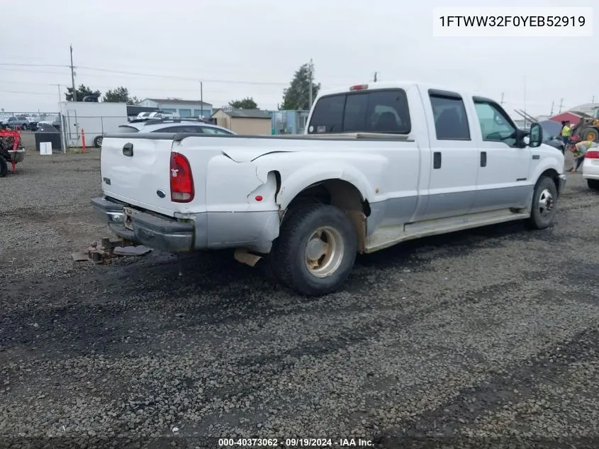 2000 Ford F-350 Lariat/Xl/Xlt VIN: 1FTWW32F0YEB52919 Lot: 40373062