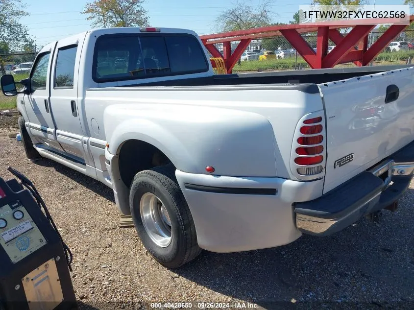 2000 Ford F-350 VIN: 1FTWW32FXYEC62568 Lot: 40428650