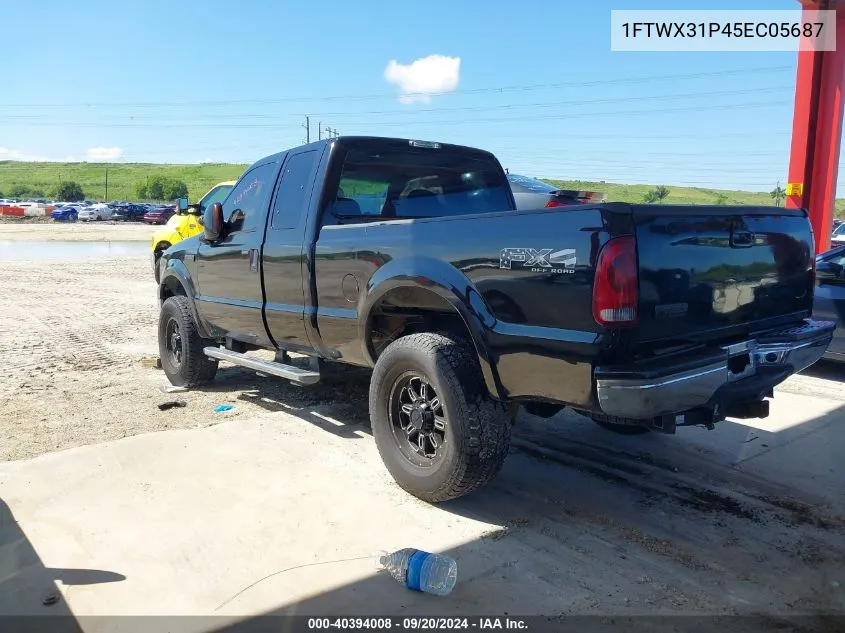 2005 Ford F-350 Lariat/Xl/Xlt VIN: 1FTWX31P45EC05687 Lot: 40394008