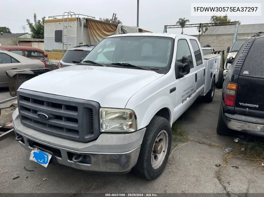 2005 Ford F350 VIN: 1FDWW30575EA37297 Lot: 40431086