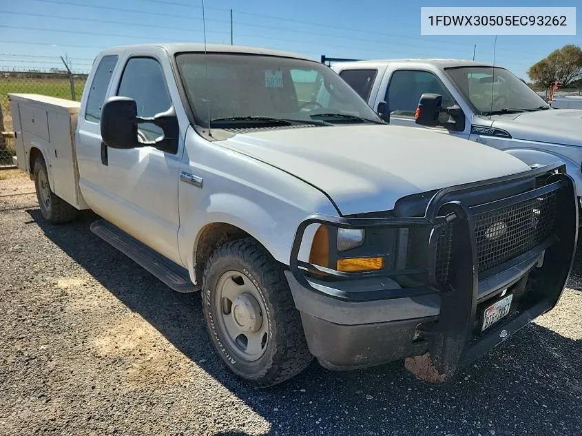 2005 Ford F350 Srw Super Duty VIN: 1FDWX30505EC93262 Lot: 40698018